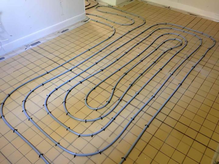 Plancher chauffant par pompe à chaleur Lyon